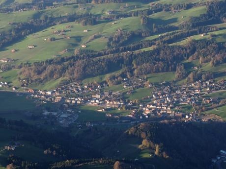 Ortsbauliche Studie Bahnhofareal Bühler